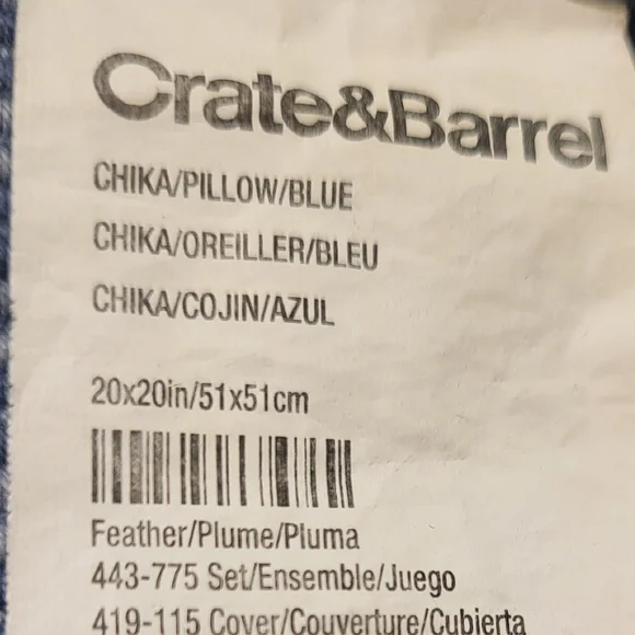 Crate & Barrel Cotton Chika Blue Striped Woven Set of 2 Pillow Covers 20x20 - Picture 10 of 10